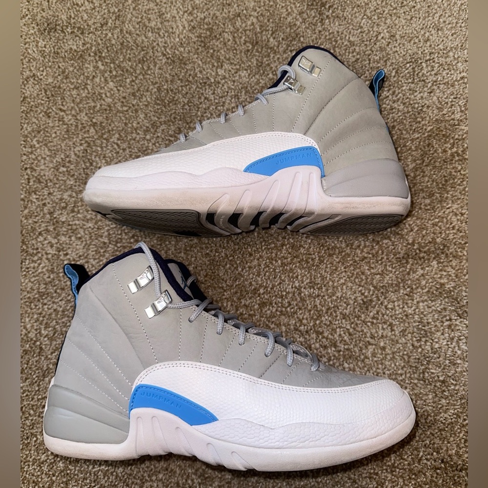 Jordan Retro 12 “University Blue”